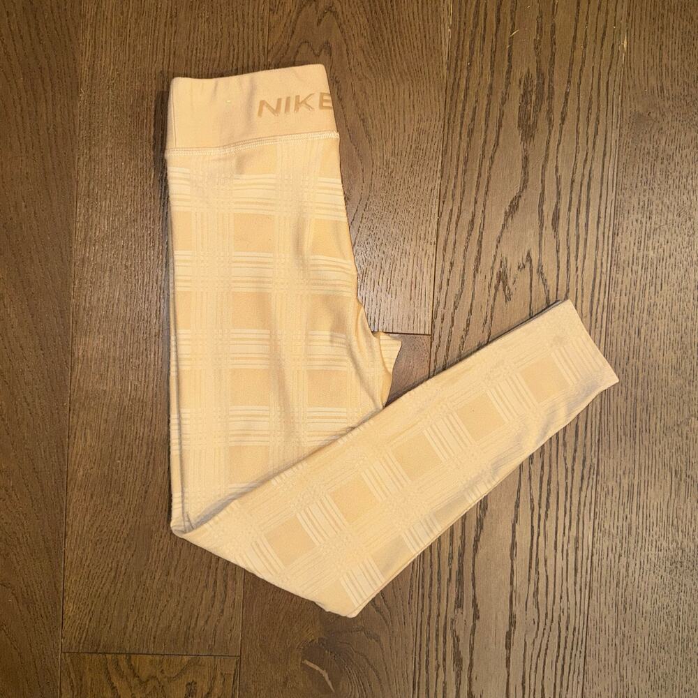 Nike Pro Leggings Tan Brown Geometric Plaid Pattern Logo baselayer Small